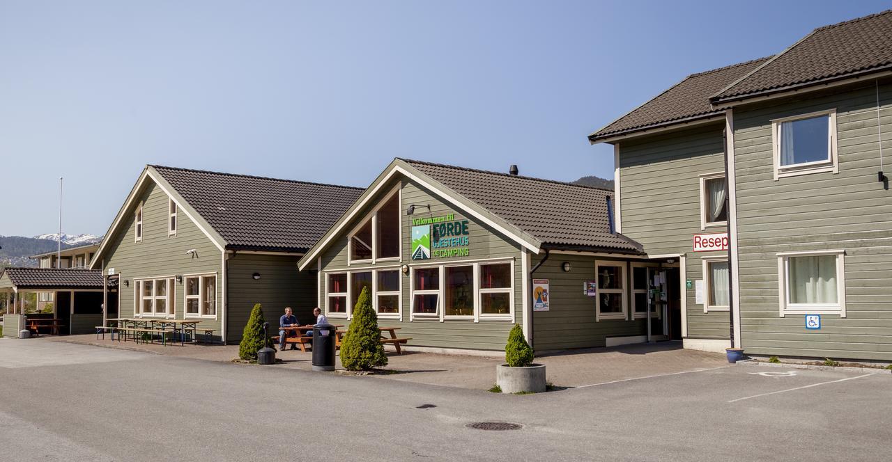 Forde Gjestehus Og Camping Extérieur photo